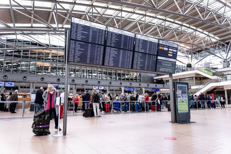 , aviation: November: Number of travelers to German airports decreases